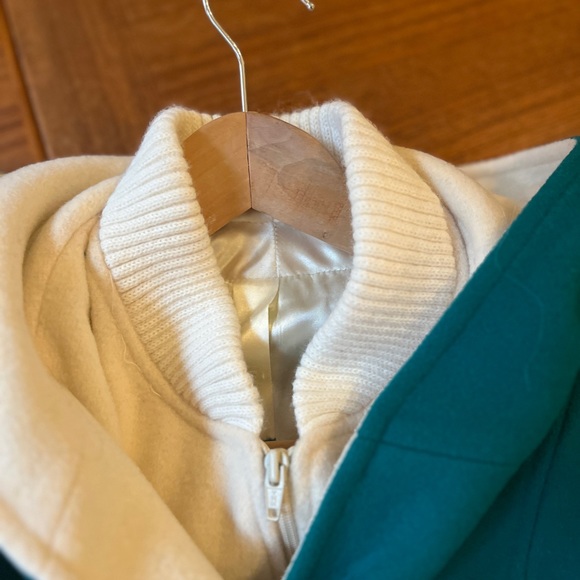 Authentic MacKintosh Vestcoat Green and Off White - Picture 4 of 14